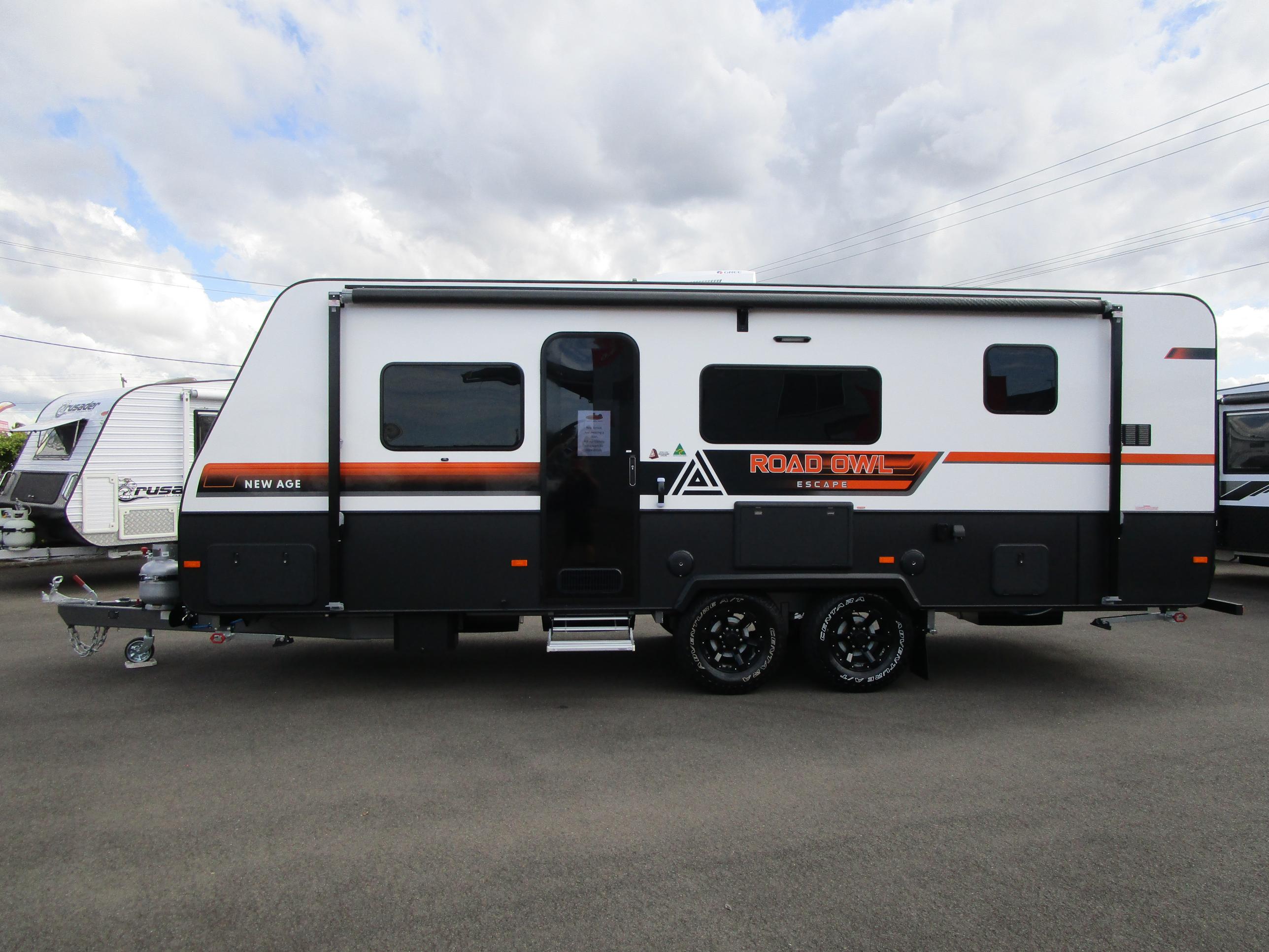 New Age Road Owl - RO21BE Family Van - Gallery image thumbnail 2