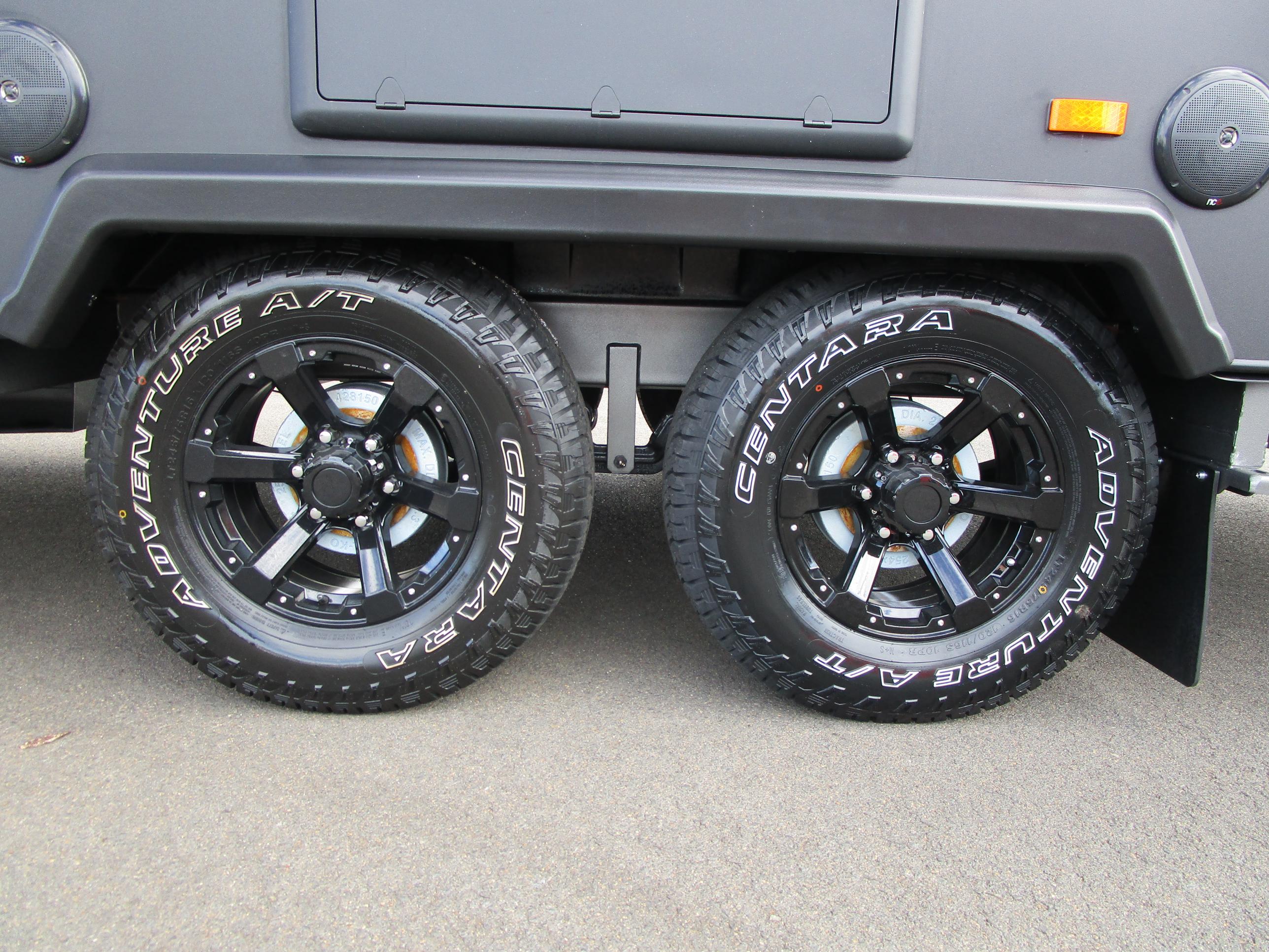 New Age Road Owl - RO21BE Family Van - Gallery image thumbnail 13