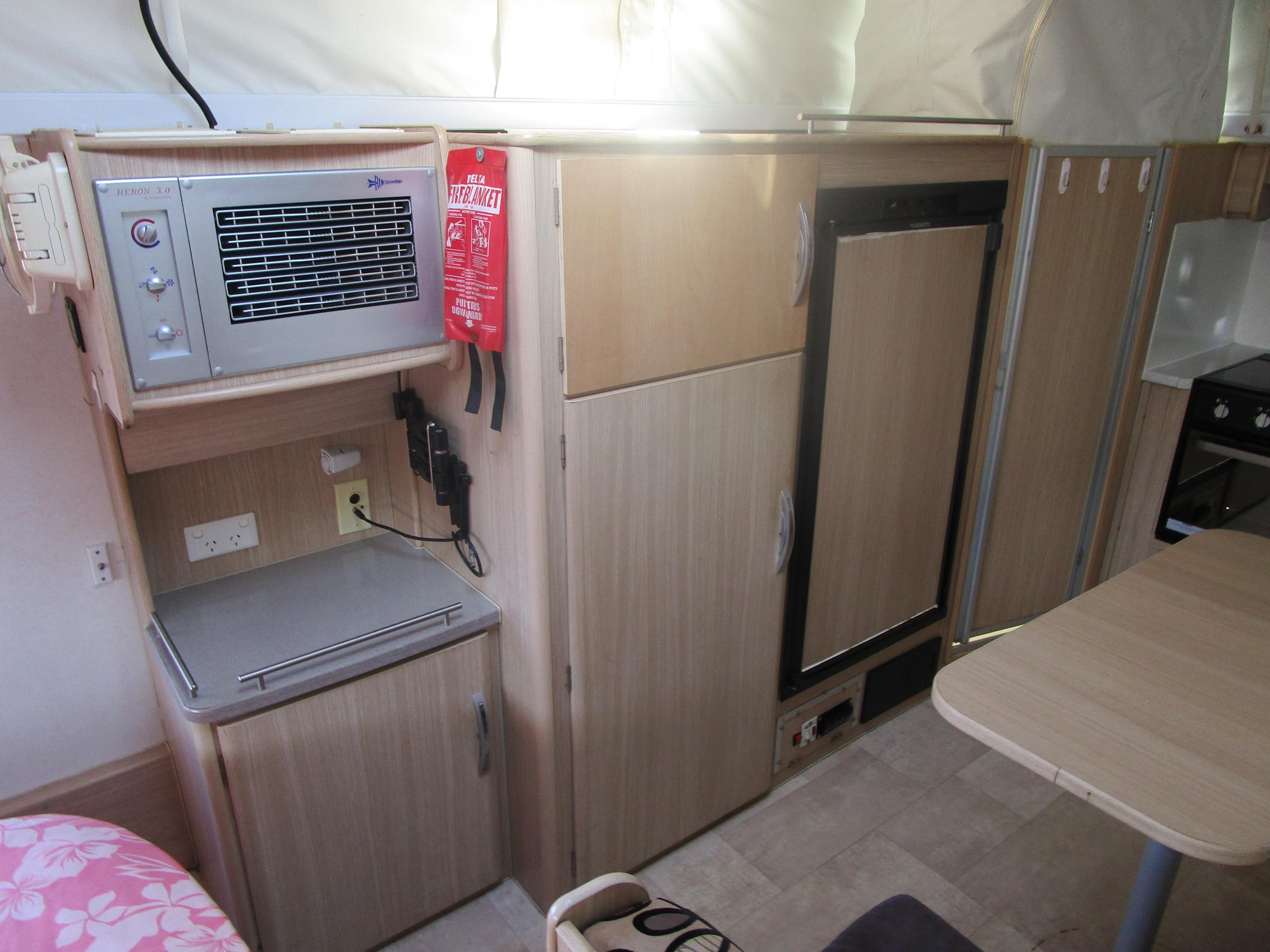 Jayco Discovery - Gallery image thumbnail 14
