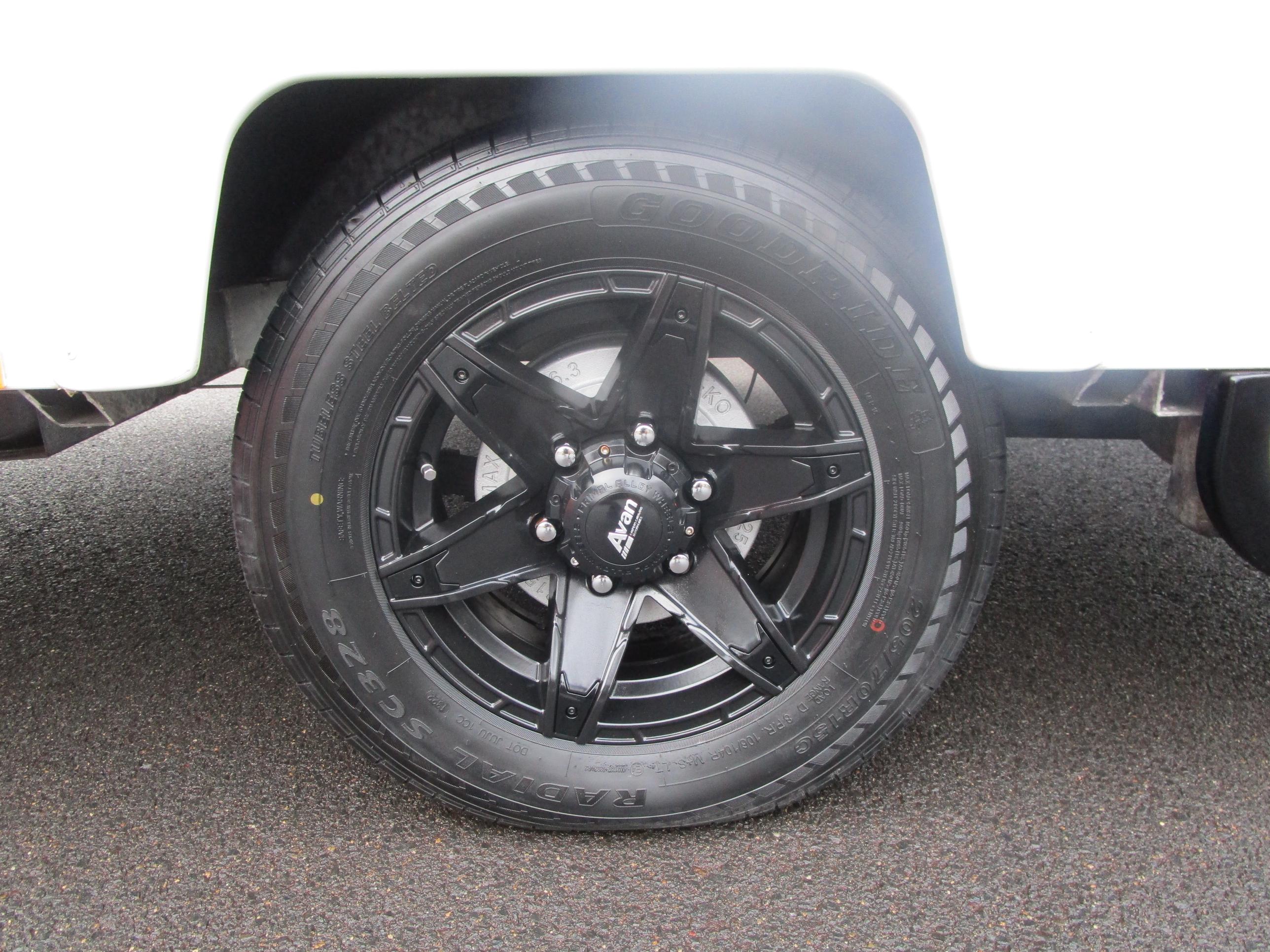 Avan Aspire 555 - Gallery image thumbnail 7