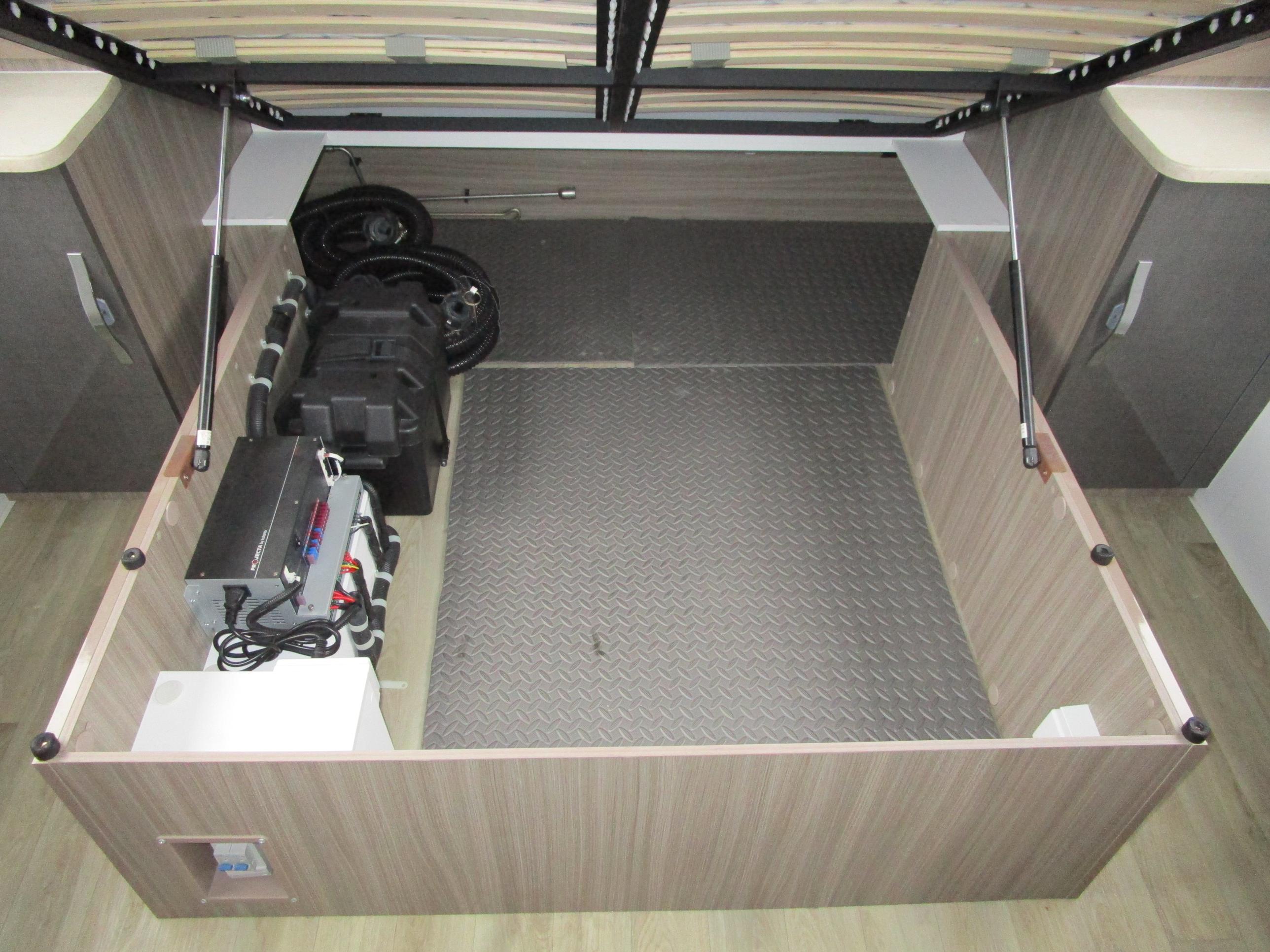 Avan Aspire 555 - Gallery image thumbnail 12