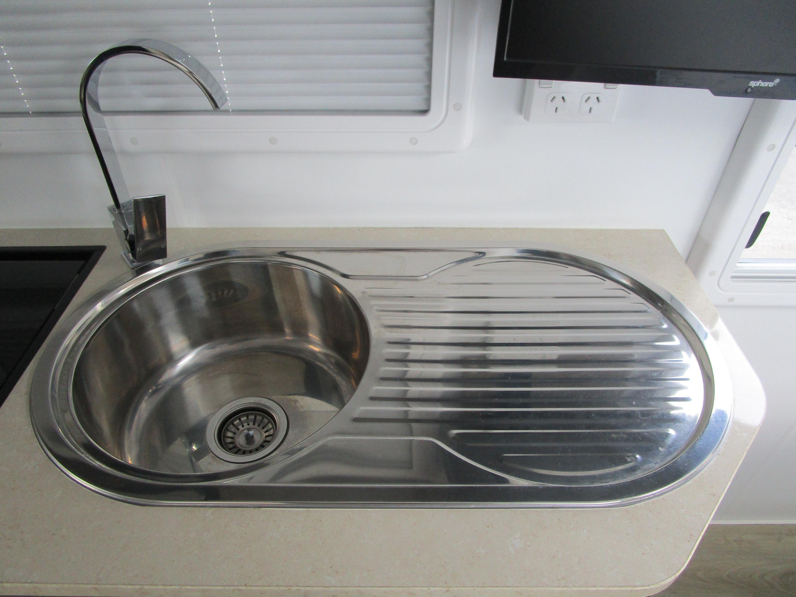 Avan Aspire 555 - Gallery image thumbnail 20
