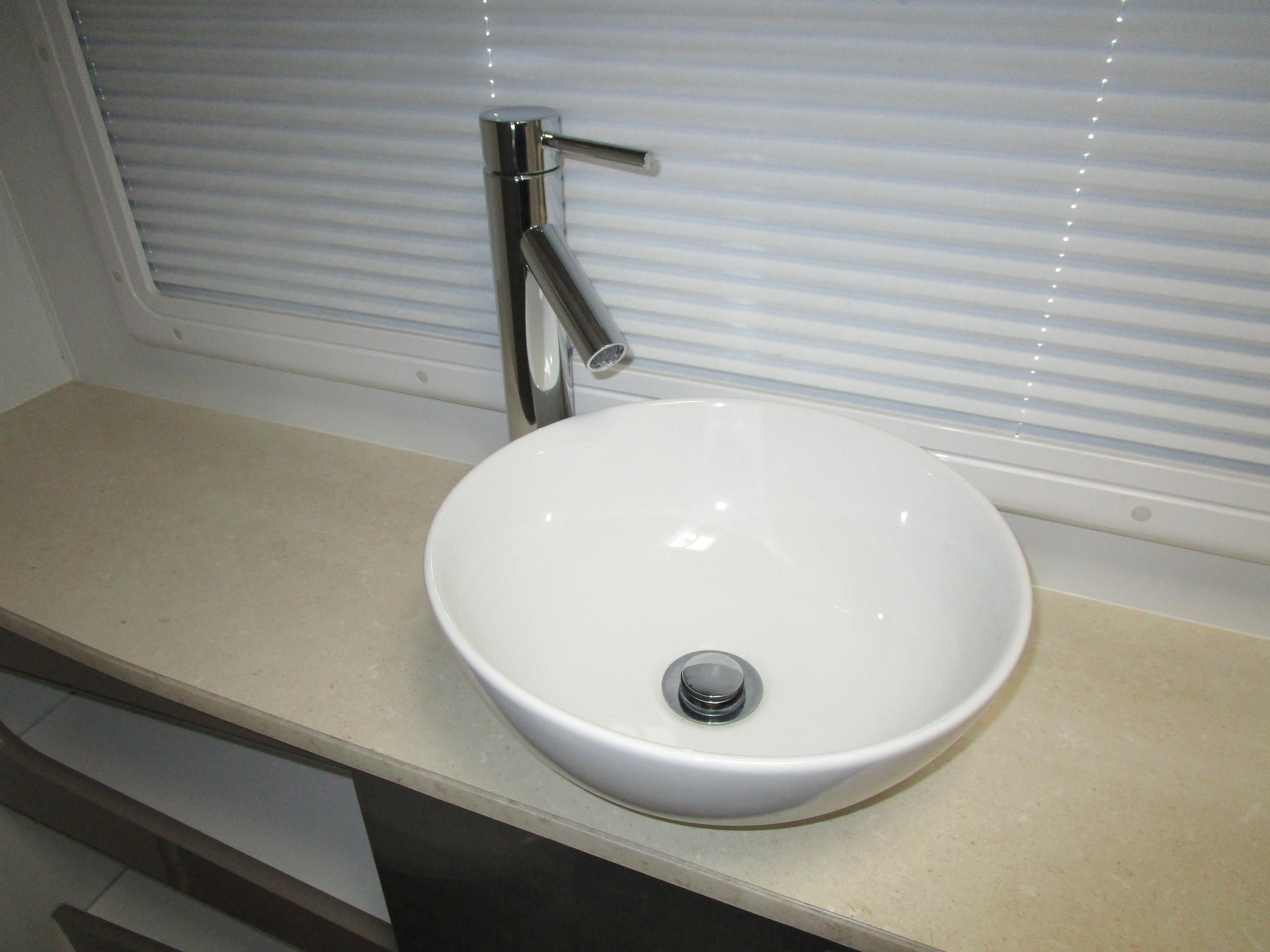 Avan Aspire 555 - Gallery image thumbnail 26