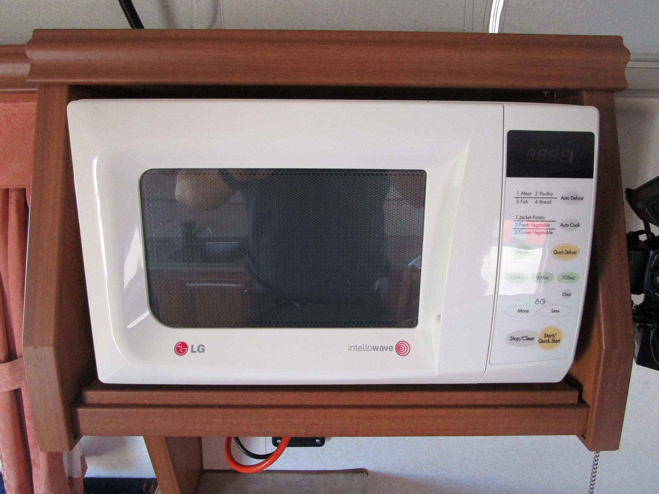 Coromal Excel 526 Family Van - Gallery image thumbnail 18