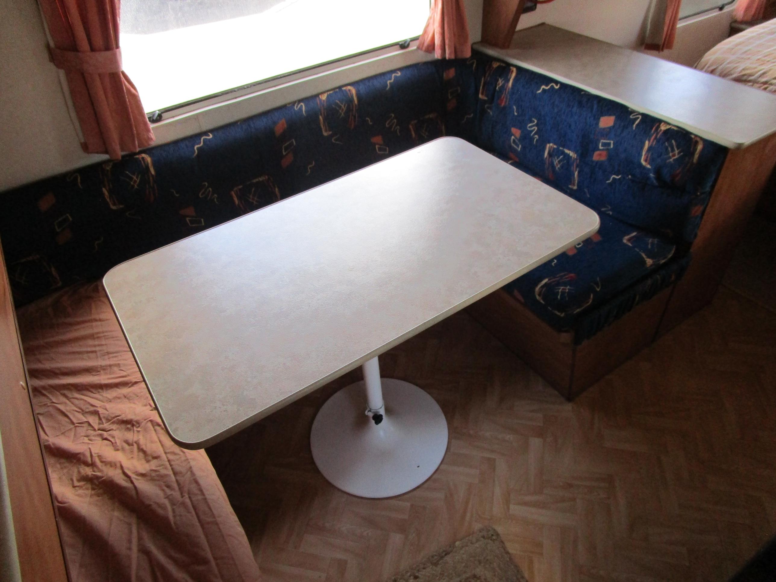 Coromal Excel 526 Family Van - Gallery image thumbnail 23