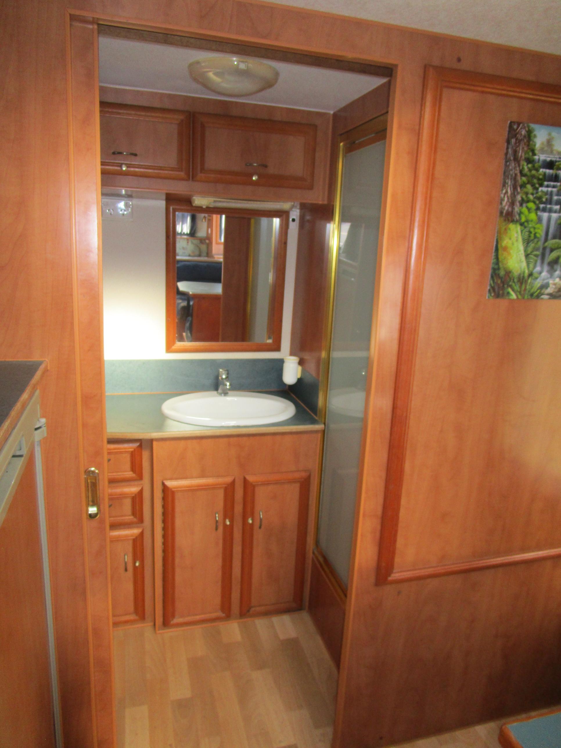 Regent Cruiser - Gallery image thumbnail 22