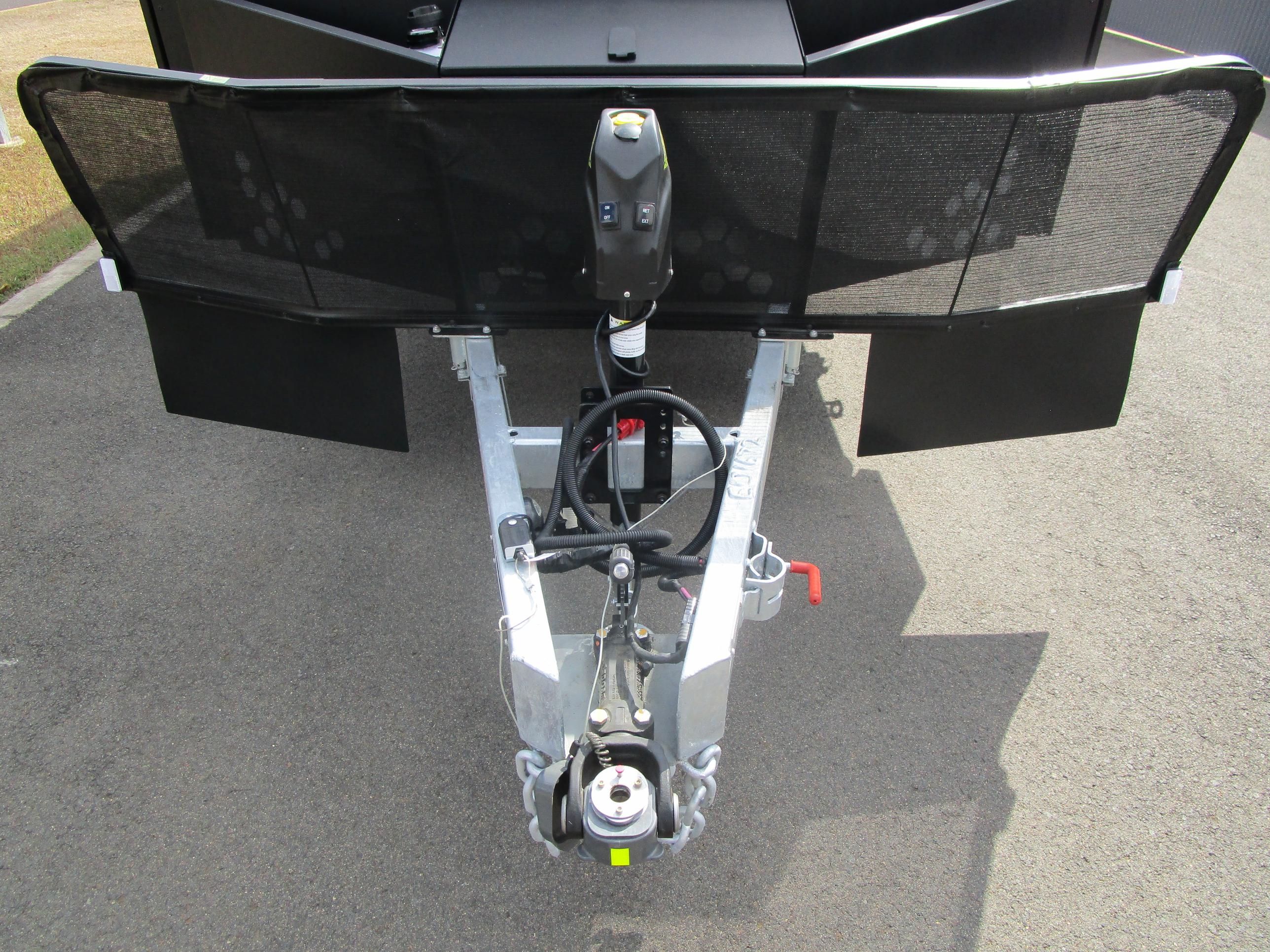 Jayco Crosstrak Hybrid - Gallery image thumbnail 3