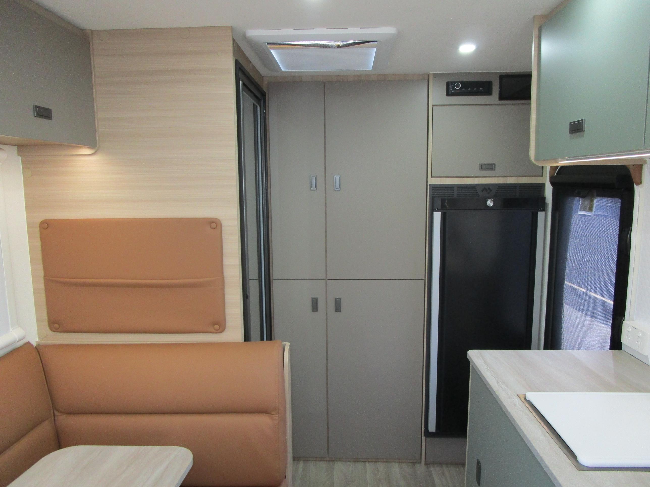 Jayco Crosstrak Hybrid - Gallery image thumbnail 31