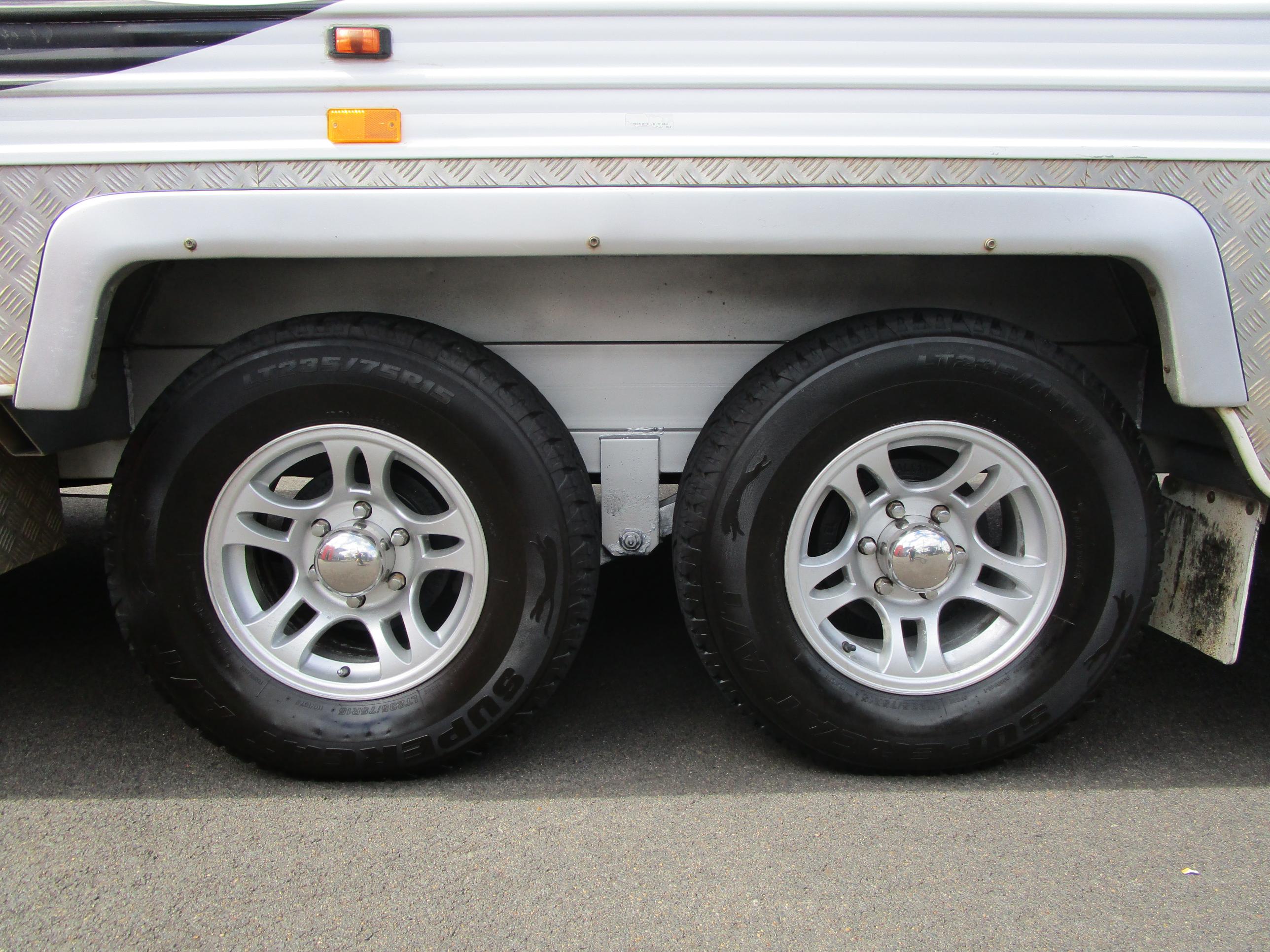 Option RV Legend Tourer - Gallery image thumbnail 15