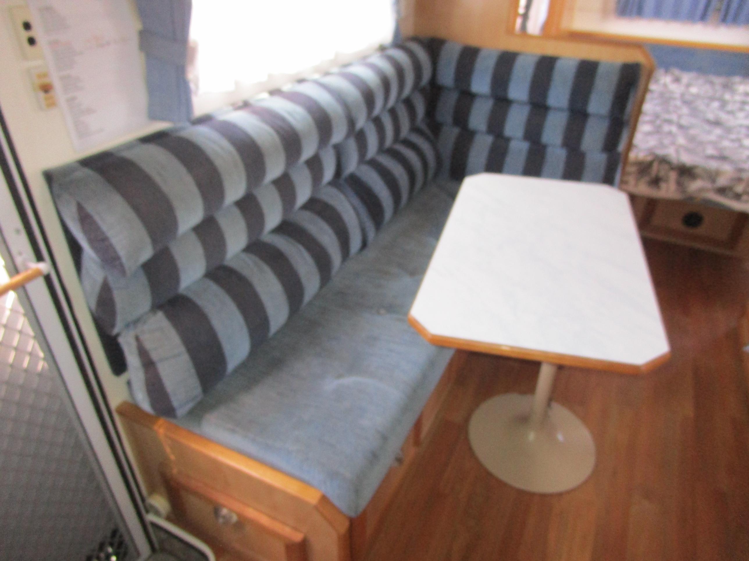 Option RV Legend Tourer - Gallery image thumbnail 21