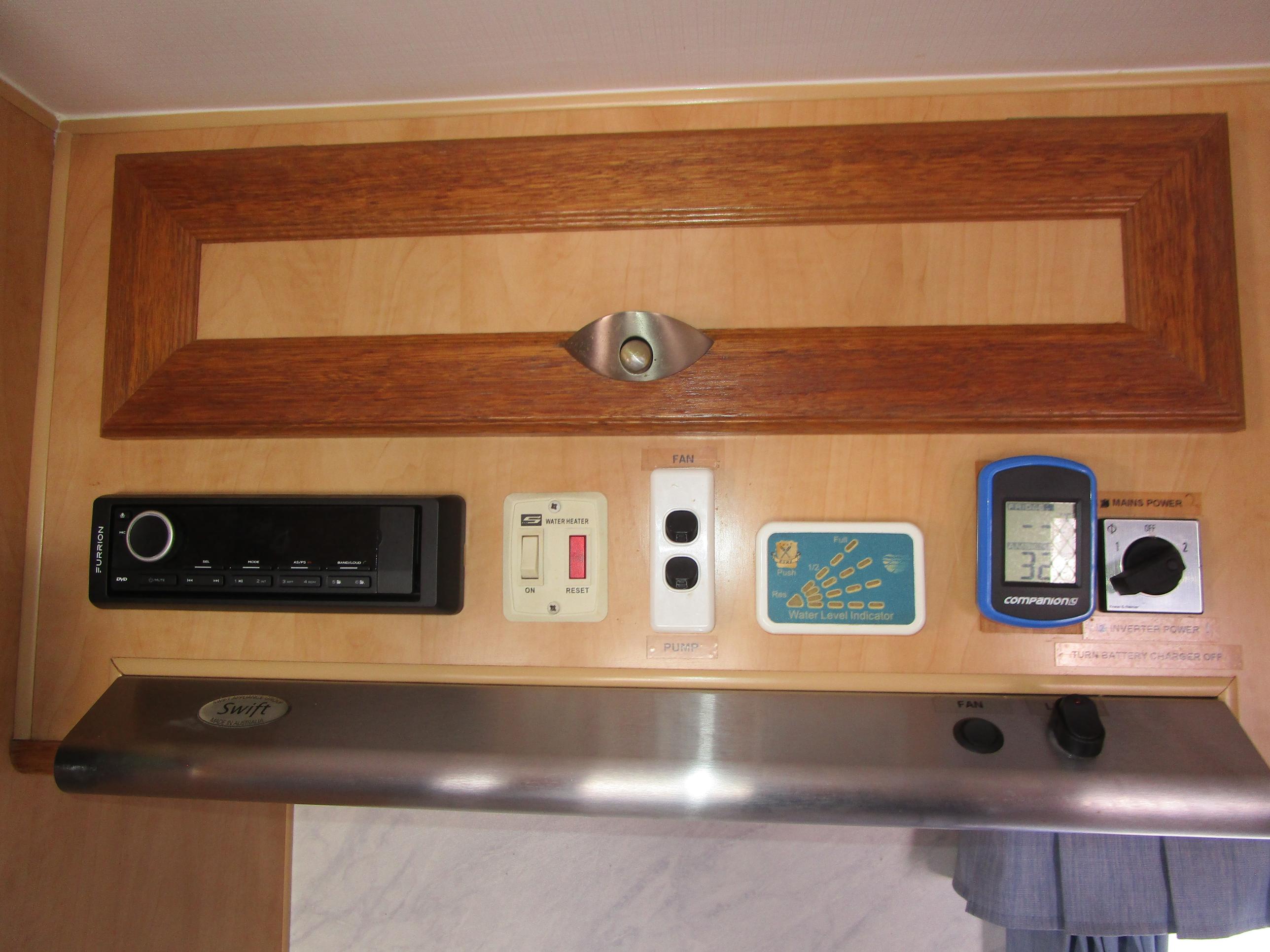 Option RV Legend Tourer - Gallery image thumbnail 27